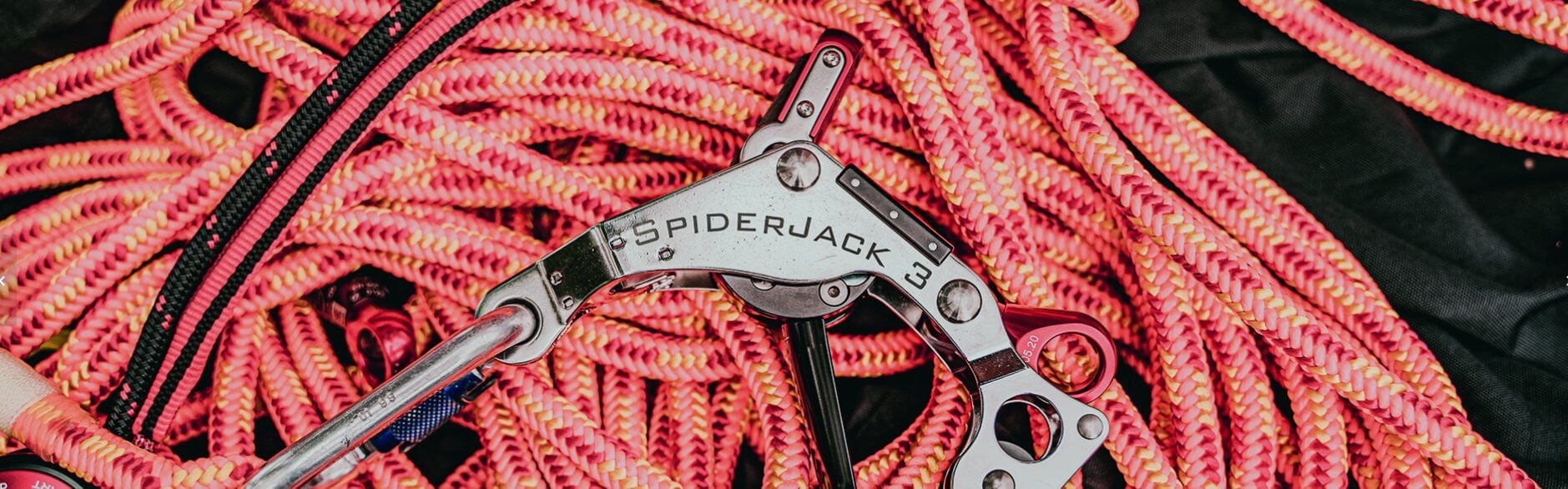 ART Spiderjack 3 rope control device with climbing ropes, ideal for tree surgeons and arborists.