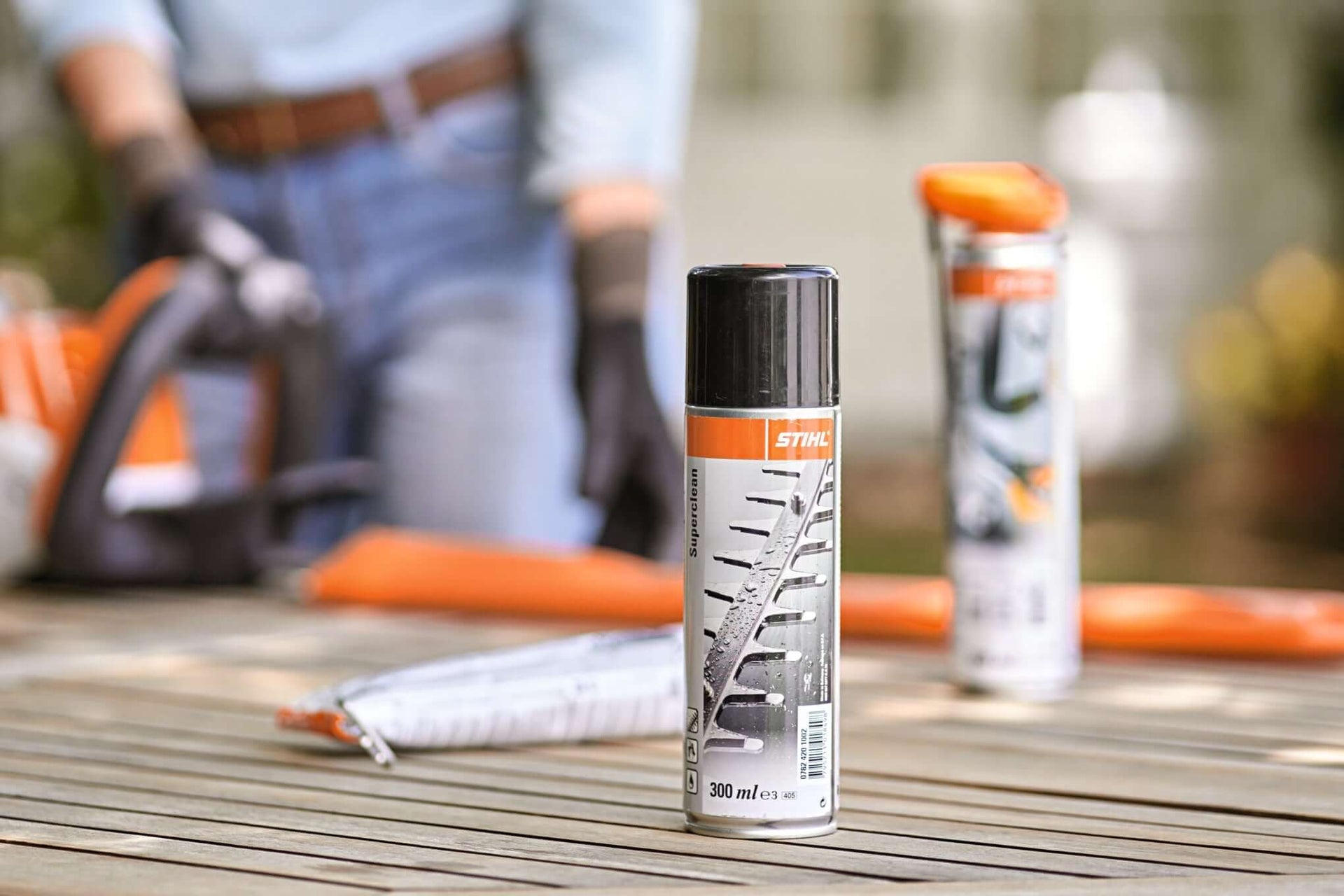 Hand Saw Oils and Maintenance products, including lubricants and cleaning sprays, for tree surgeons.