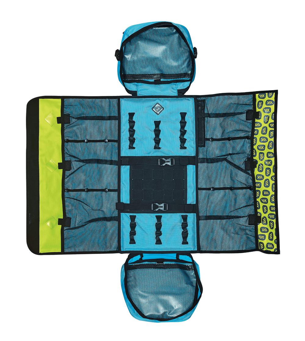 Cross Pro Fresh Blue climbing bag layout with compartments for tree surgeons and climbing gear storage.