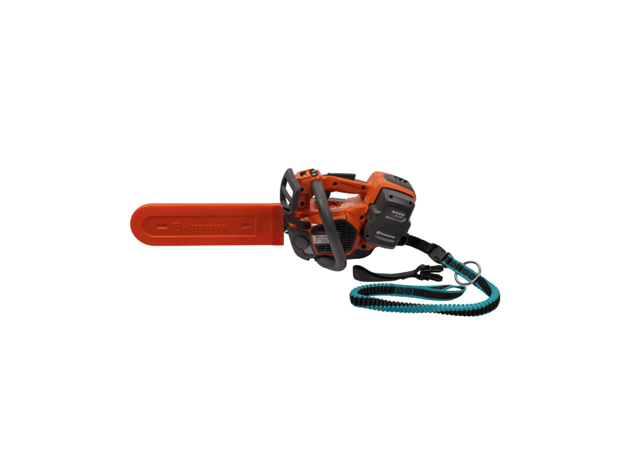 Girth hitch saw attachment