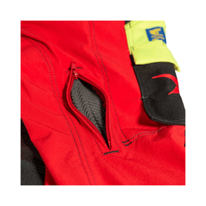 Close-up of the zippered pocket on the Pfanner Gladiator Extreme Chainsaw Trousers Type A, showcasing durable fabric.