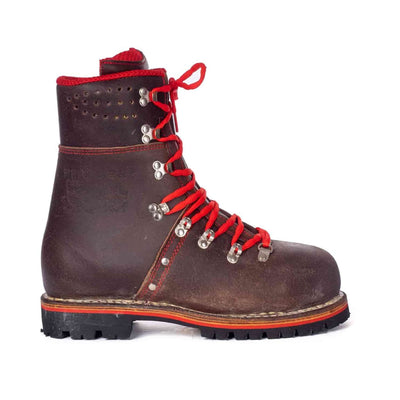 Pfanner Tyrol Juchten Class 1 chainsaw boots. Brown leather, robust construction for forestry work. Features cut protection (20m/s) and a durable Vibram sole for safety and grip