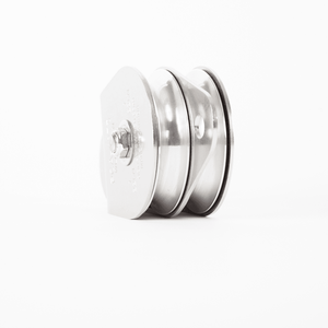 Double swing side pulley sheave 100mm for tree surgeons, featuring aluminum sheaves and stainless steel plates.