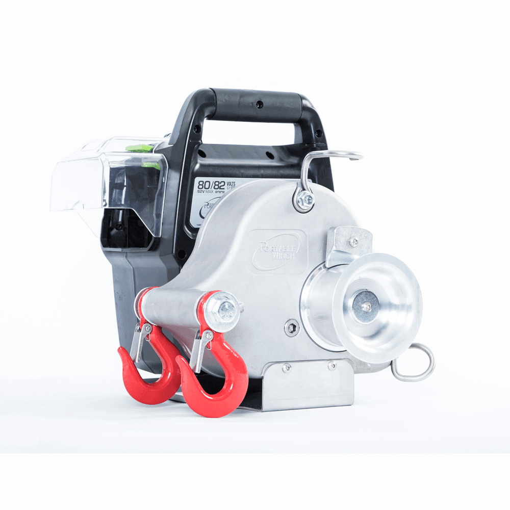 Portable PCW3000-LI-K Battery Winch Kit with hooks, designed for heavyweight hauling up to 1000kg, ideal for tree surgeons.