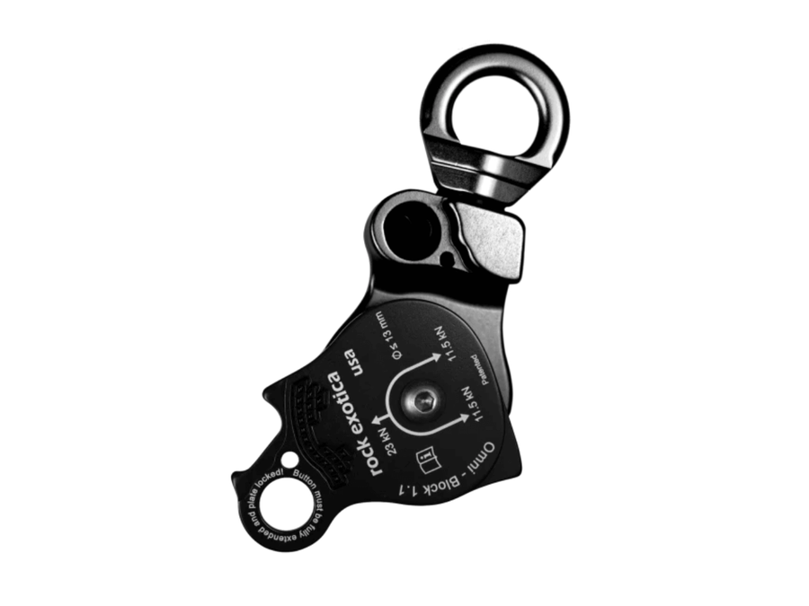 Sideplate opens on the anchor