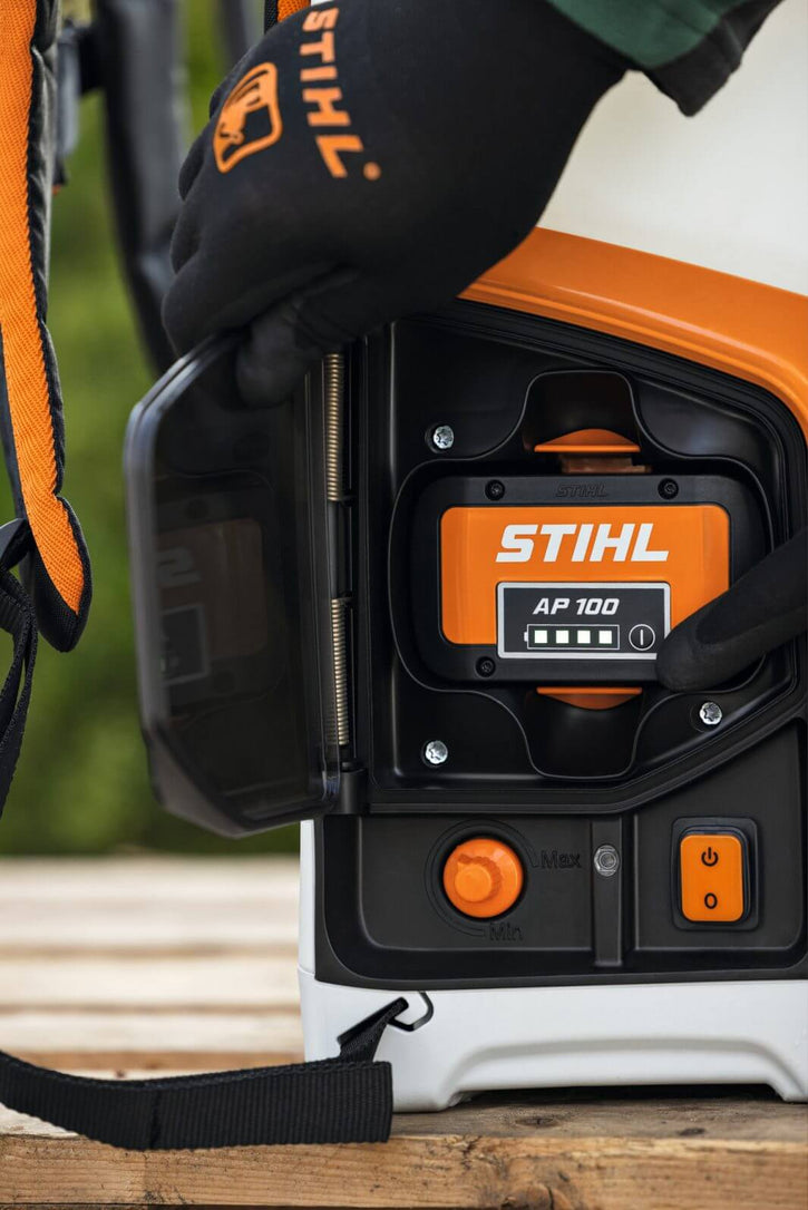 STIHL SGA 85 Cordless Backpack Sprayer battery indicator close-up for tree surgeons.