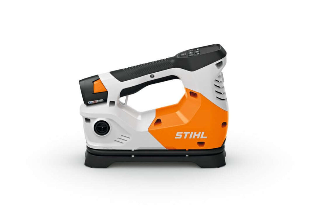 STIHL KOA 20 cordless compressor kit, lightweight and portable, ideal for tree surgeons and inflation tasks.