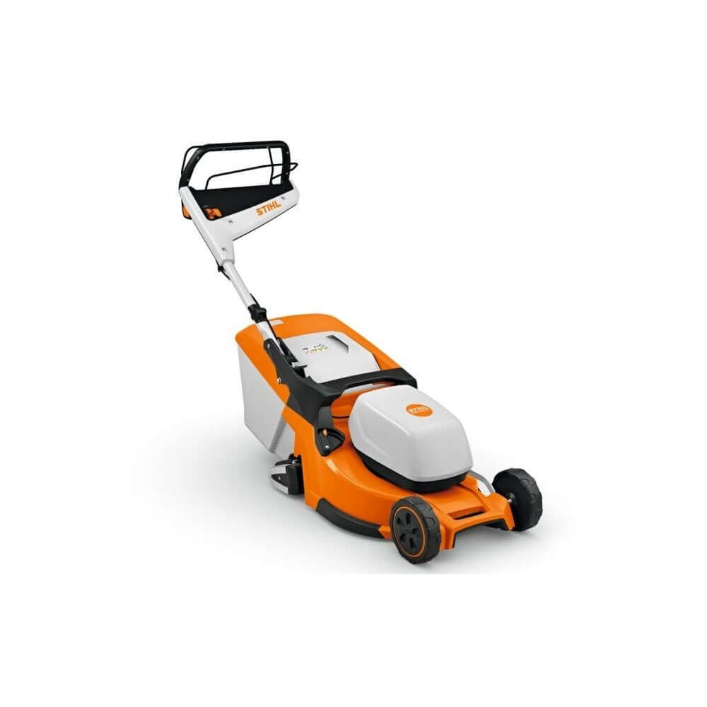 STIHL RMA 448 RV cordless lawn mower designed for precision cutting and easy manoeuvrability in medium to large gardens.