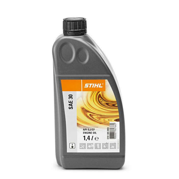 STIHL SAE 30 Engine Oil bottle for tree surgeons and outdoor power equipment maintenance.