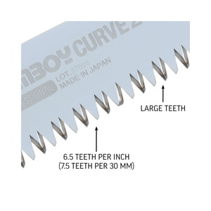 Close-up of the blade of the Gomboy Curve Folding Saw showing 6.5 teeth per inch and large teeth design.