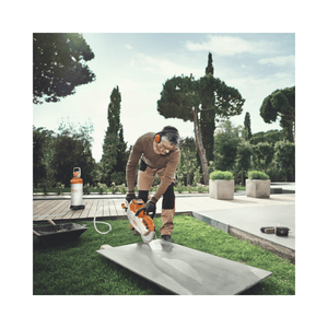 WSA 40 Cordless Pressurised Water Container Battery Set being used for wet cutting outdoors.