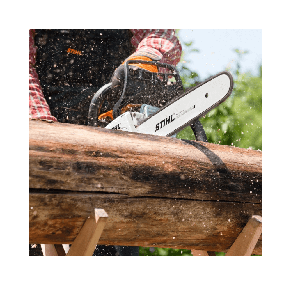 Stihl MS231 C-BE チェーンソー | Gustharts | 送料無料 Stihl MS231 C-BE チェーンソー | Gustharts | 送料無料