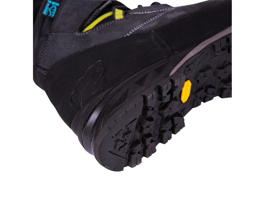 Rubber rand for durability