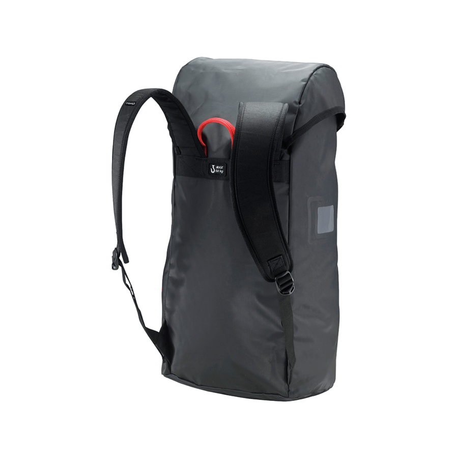 Padded straps, label pocket