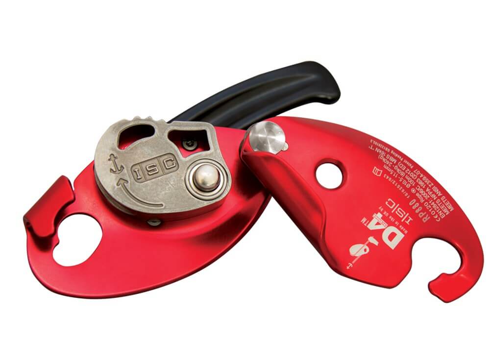 ISC D4 Work Rescue Descender designed for tree surgeons, featuring innovative progressive cam action for controlled descent.