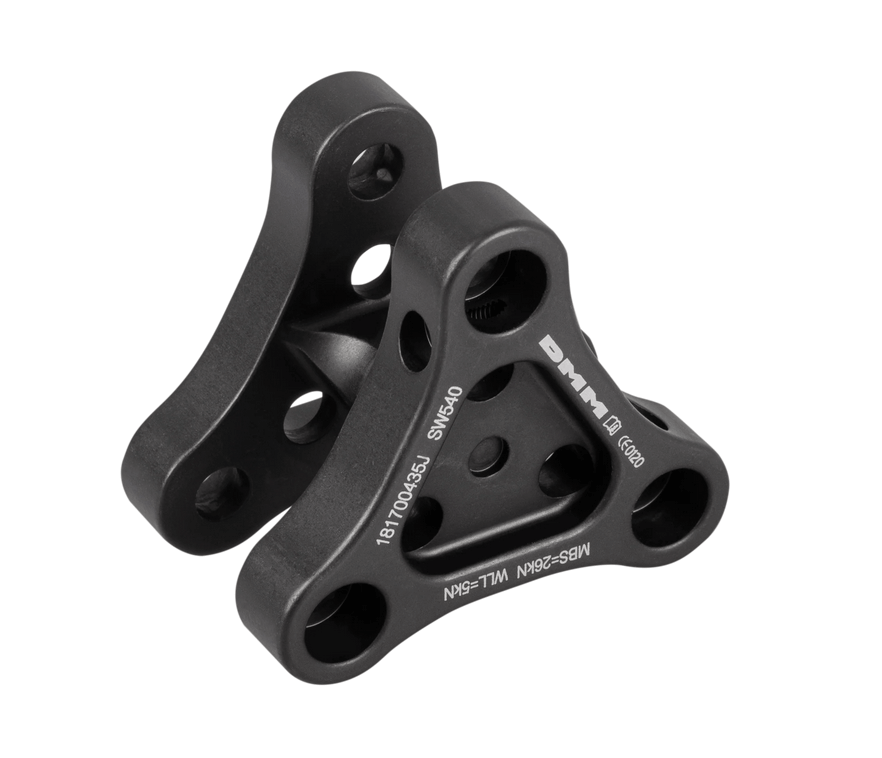 Linkit rigging component for tree surgeons, featuring a boss and yoke design for safe, lightweight connections.