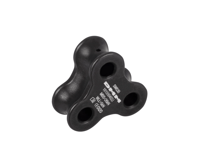 DMM Linkit rigging component for tree surgeons, offering lightweight and compact connection solutions.