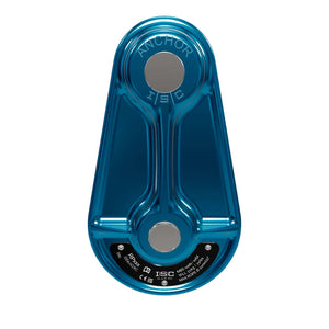 Medium hot forged pulley in blue, designed for tree surgeons, durable and robust for maximum strength in rigging.