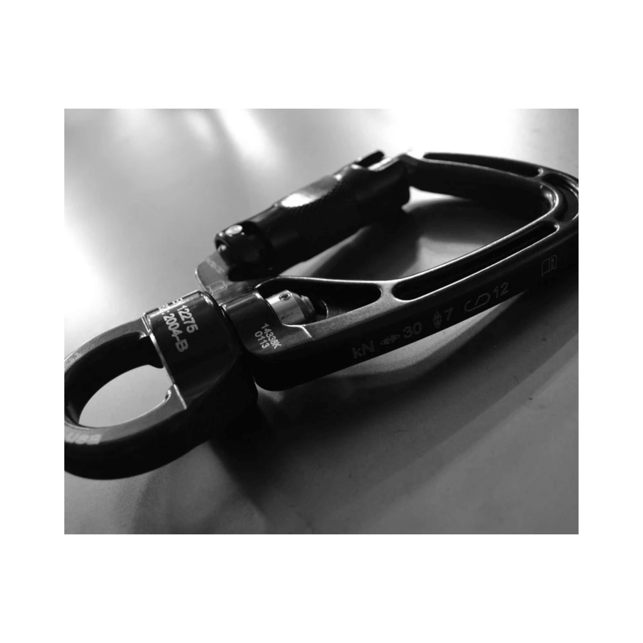 SwivaEye Auto Lock Carabiner showcasing integrated swivel and auto-locking mechanism.