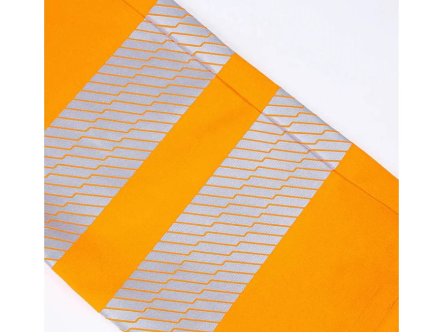 Stretch reflective bands